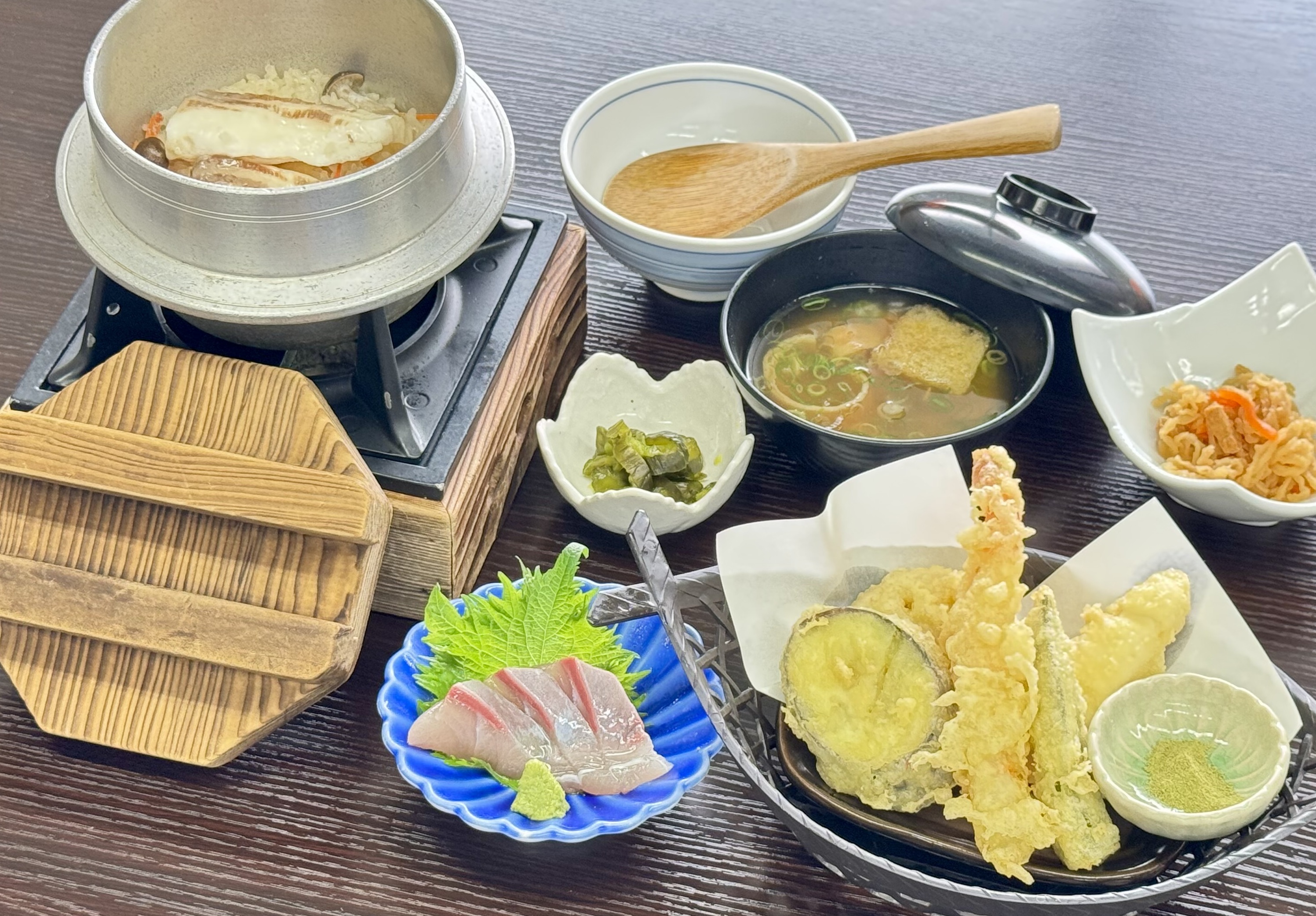 松山市で宴会なら個室完備の居酒屋で｜あきじろう