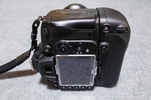 一眼レフにバッテリーグリップ(縦グリ)を付けるメリット・デメリット