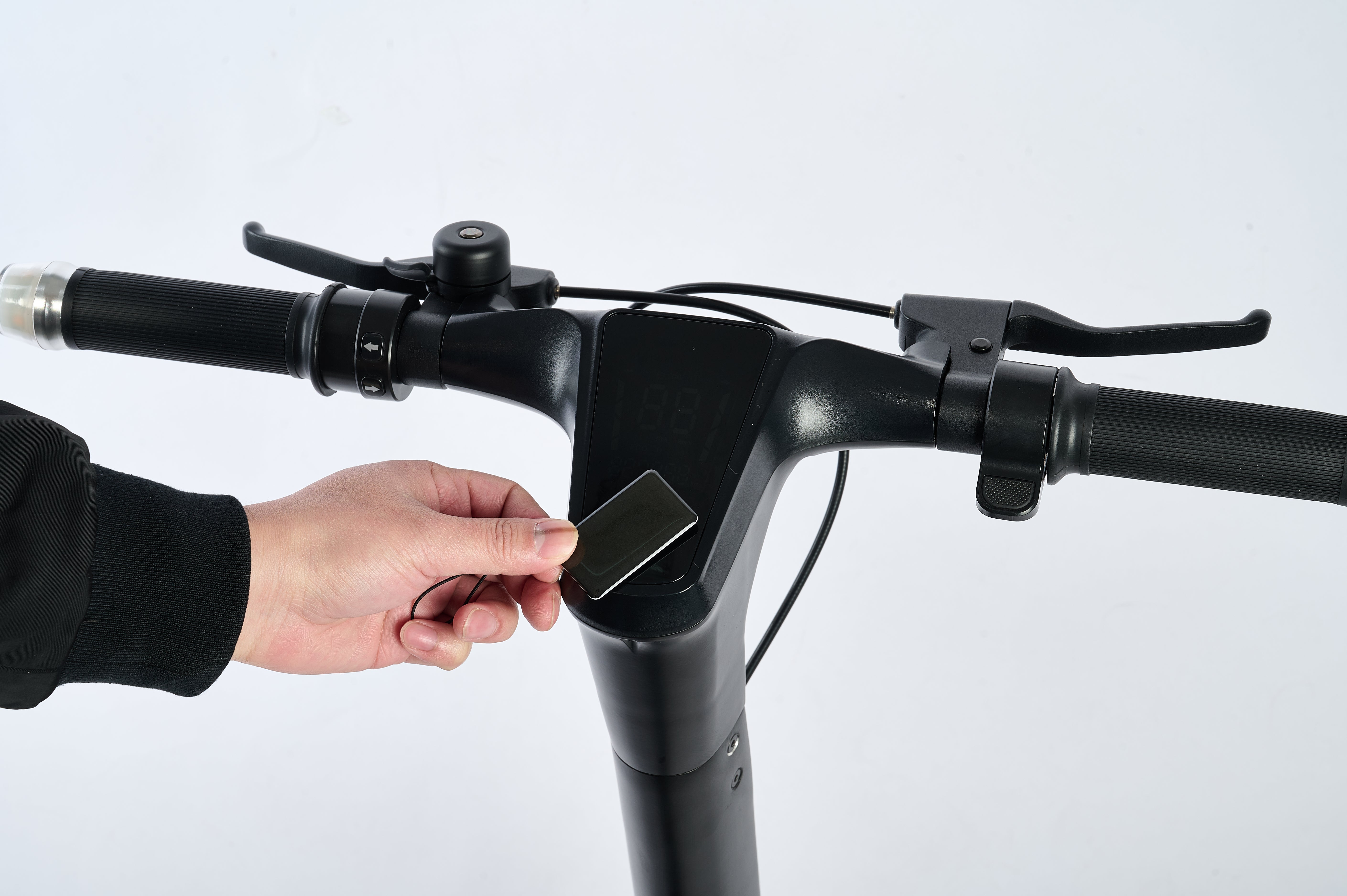 SAGA one│特定小型原動機付自転車 | 免許不要の電動バイク 公道走行