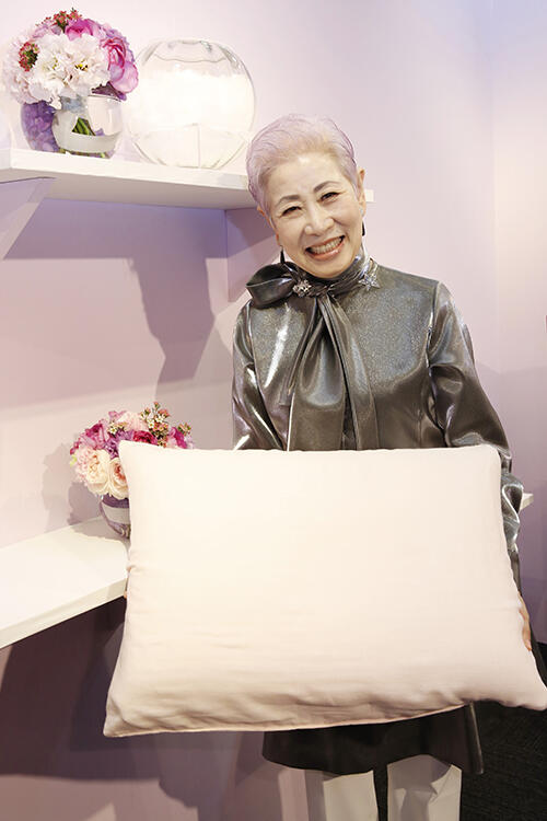 美容家・佐伯チズさんの訃報に接して｜ニュース＆トピックス｜睡眠の質