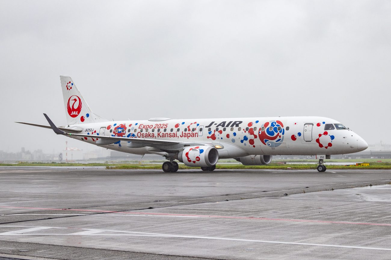 万博塗装機の第3弾はガンダムとコラボ！「JALガンダムJET」が3月3日