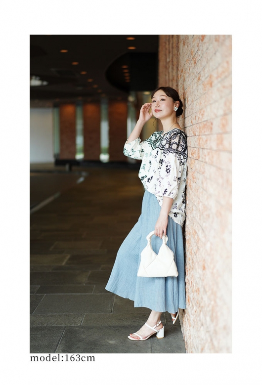 レディース 大人 上品 ぐるりと囲む刺繍レース花柄シャツブラウス