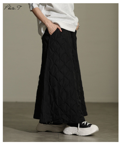 レディース 大人 上品 軽いのに暖かなボール刺繍キルティングスカート