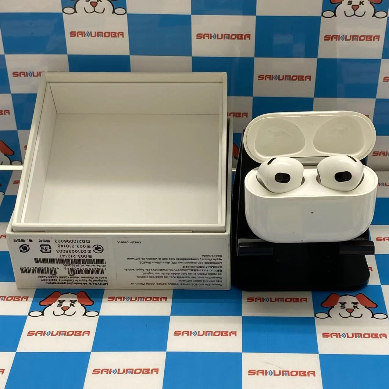 Apple AirPods 第3世代 Lightning充電ケース付き MPNY3J/A A2897 美品