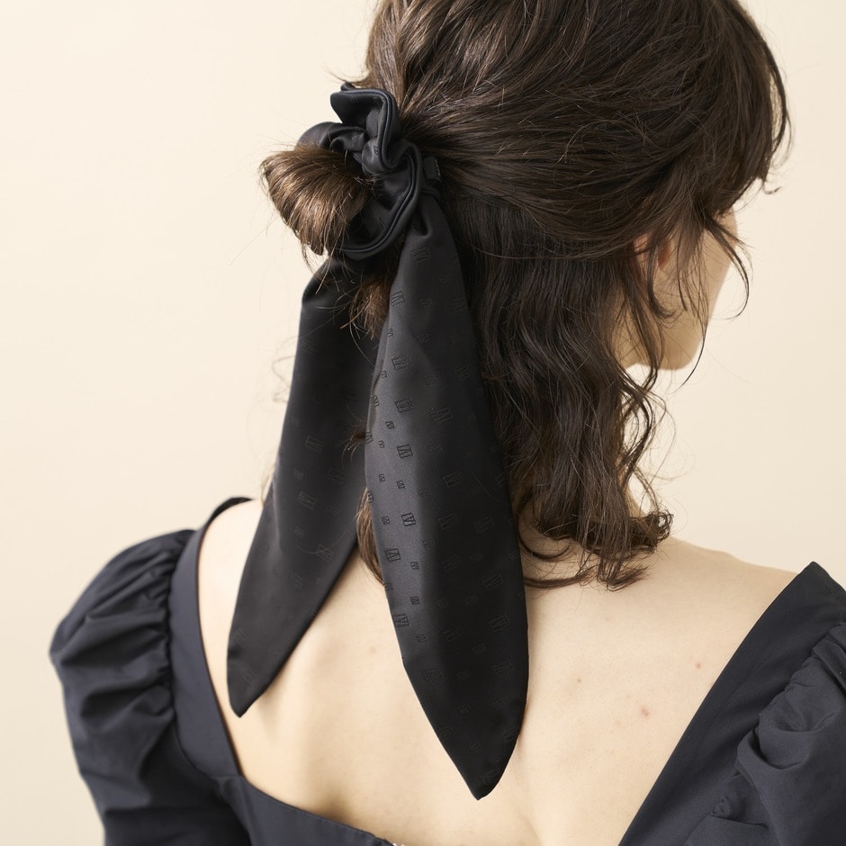 シュシュ｜ALEXANDRE DE PARIS（アレクサンドル ドゥ パリ）