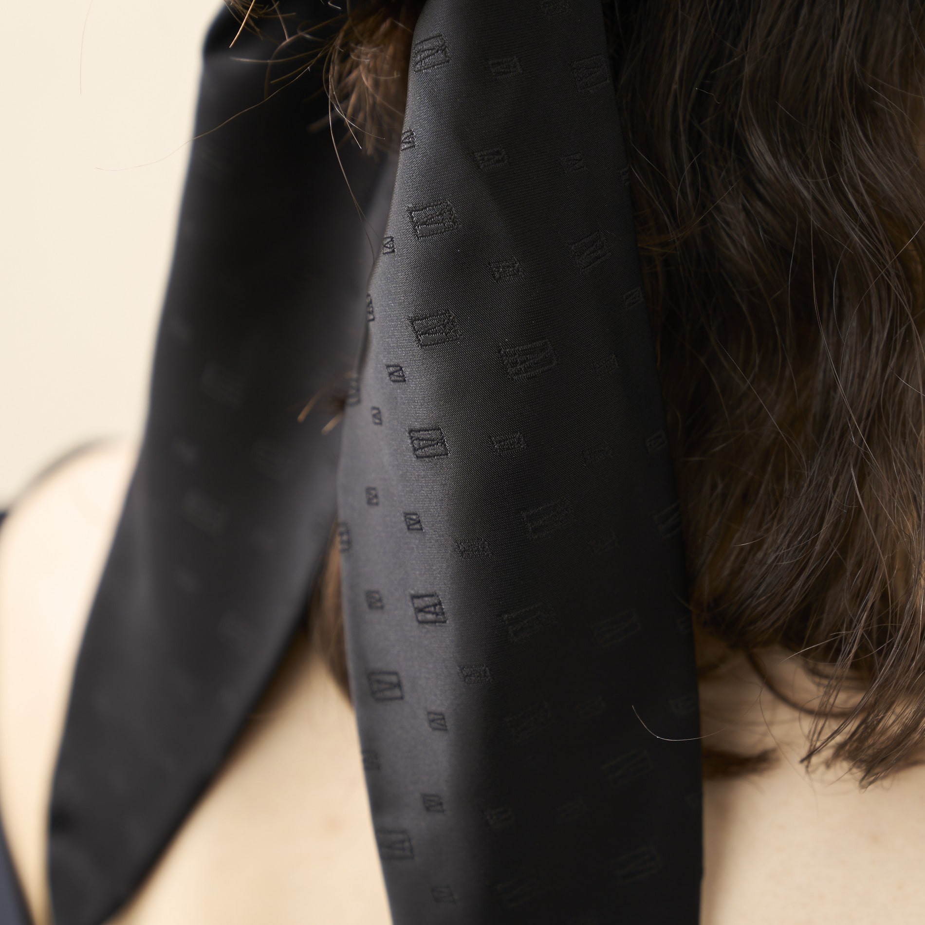 シュシュ｜ALEXANDRE DE PARIS（アレクサンドル ドゥ パリ）