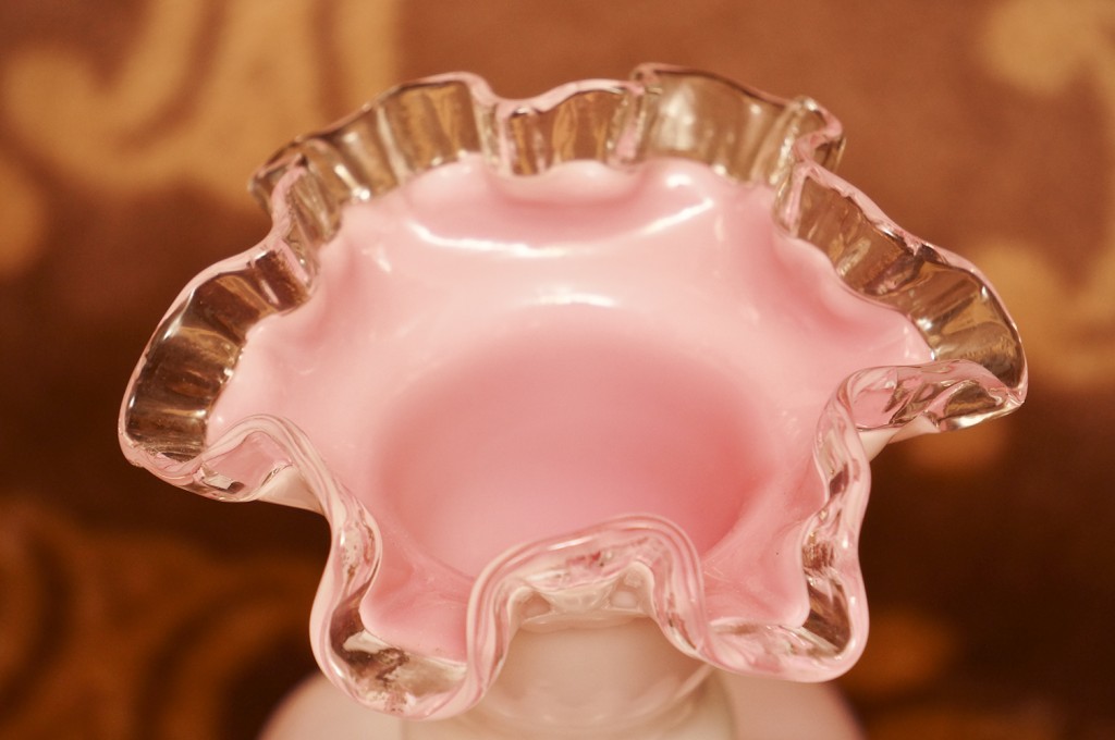 ビンテージ ピンク ガラスボウル ダブルフリル フェントン ビンテージ