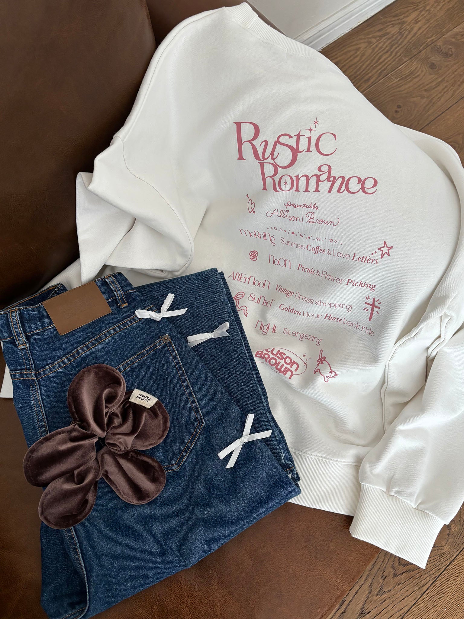 Petit Ribbon Loose Jeans – ALLISON BROWN