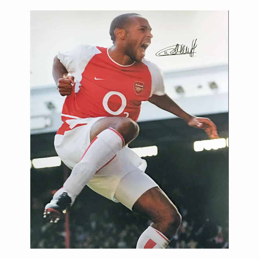 ティエリ・アンリがアーセナルとサインした写真 (2) - オールスター署名