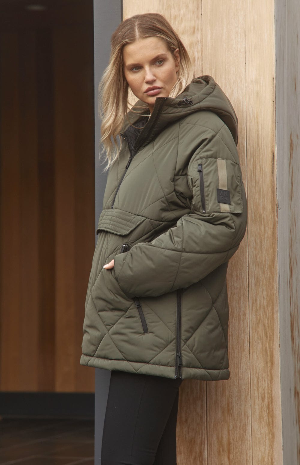 Yuki Anorak Pullover Jacket, Dark Moss | Alp N Rock