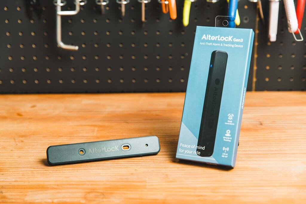 AlterLock | 盗難防止アラーム&GPS追跡デバイス