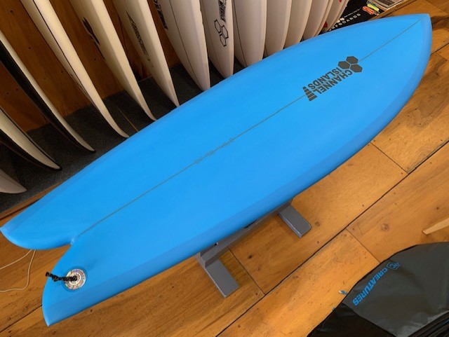 CI FISH」 デザイン指定のカスタムオーダー | サーフィンスクール 千葉