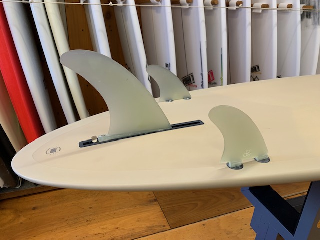 NEWボード【CI MID】長さに合わせたリーシュコードプレゼント中