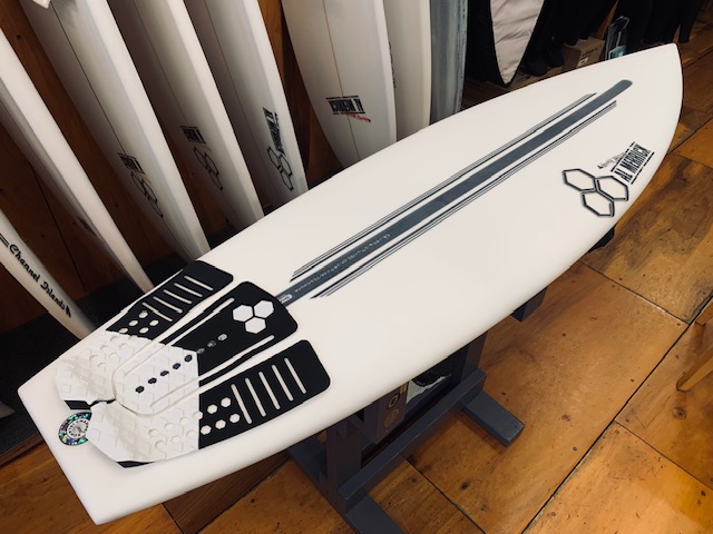 ネックビアード2 × スパインテック】CHANNEL ISLANDS | サーフィン