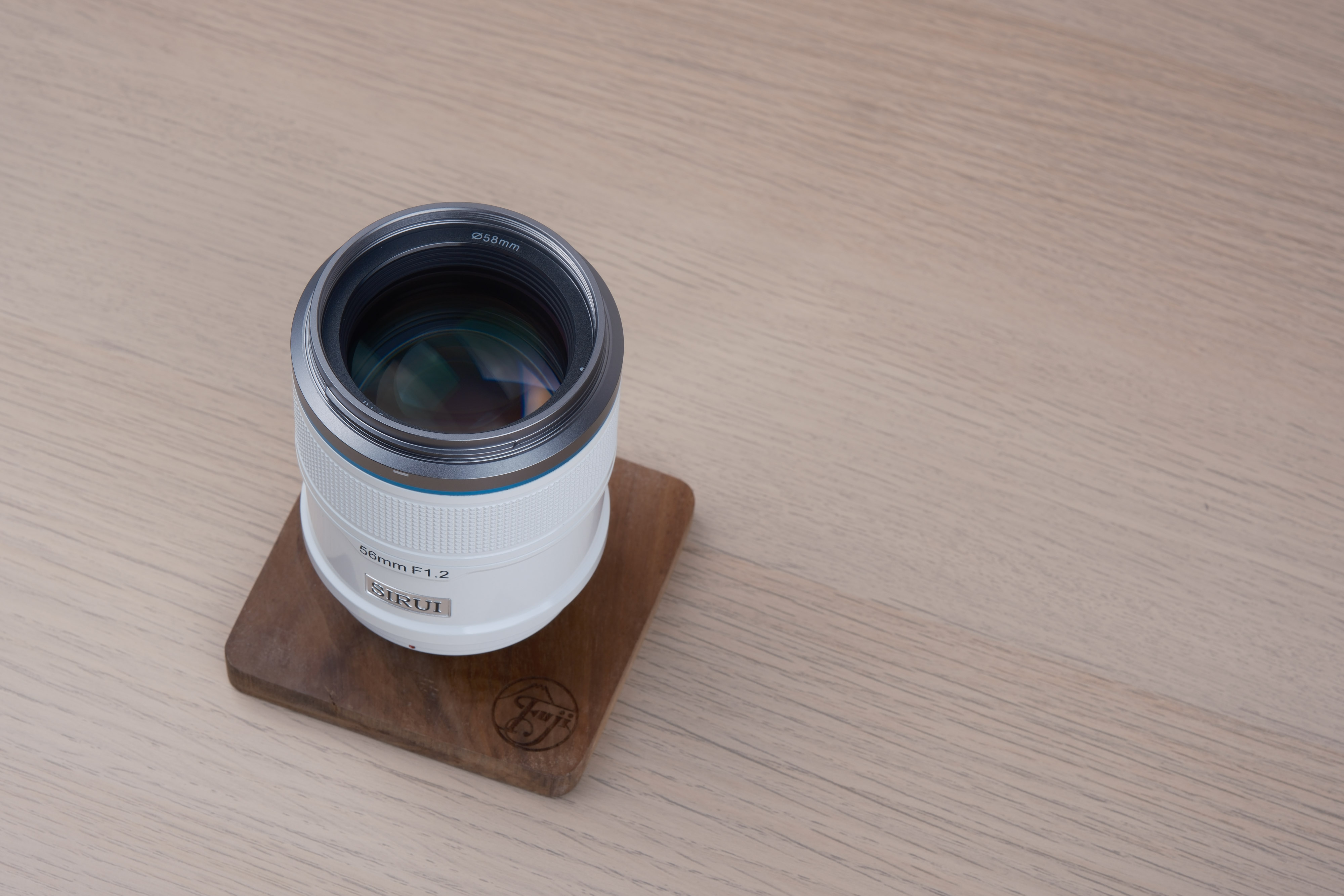 Sirui 56mm f1.2 – The First Attempt (III) – Alwin Kok