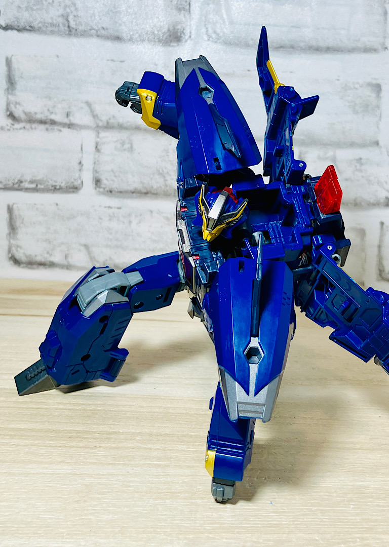 トランスフォーマーレガシーエヴォリューション TL-57 ドレッド