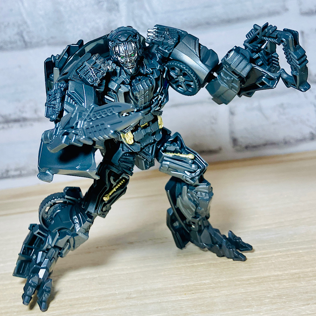 トランスフォーマースタジオシリーズ SS-10ロックダウン & SS-13