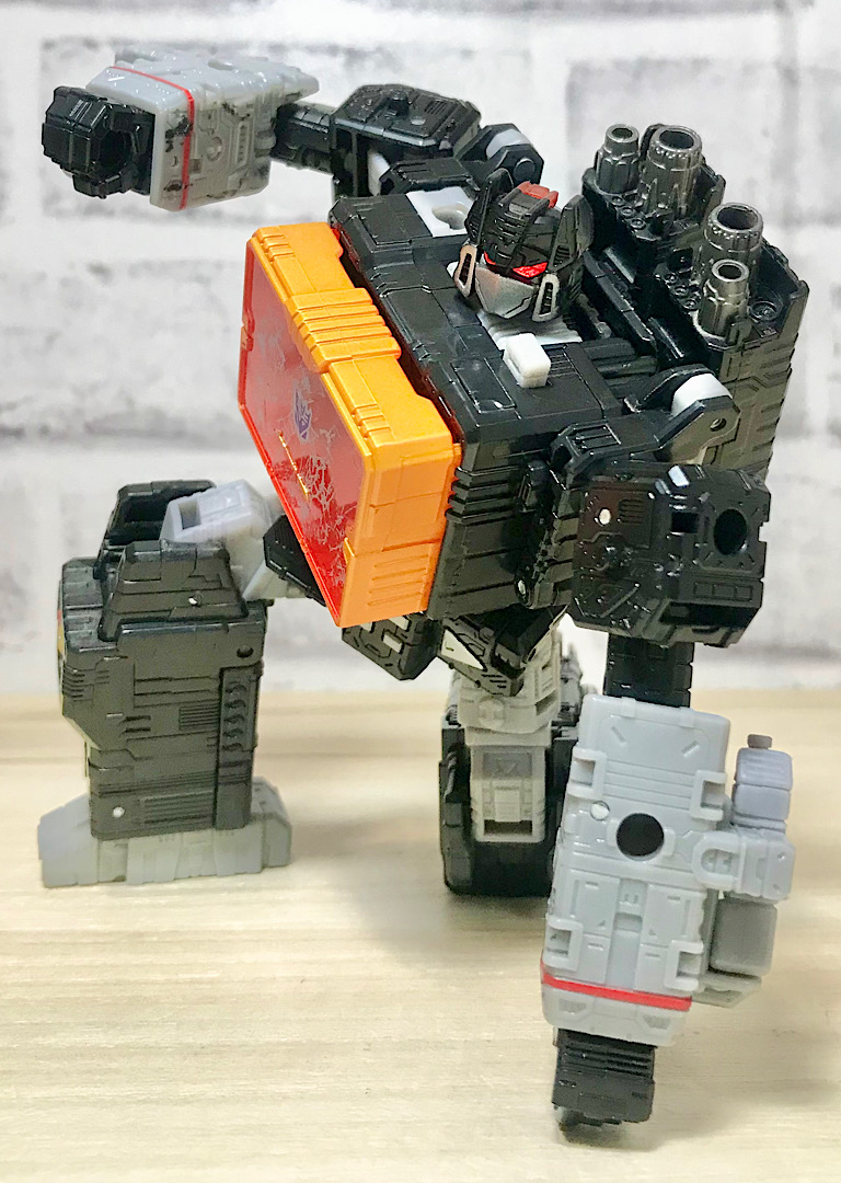 トランスフォーマーシージ SG-24サウンドウェーブ & WFC-S63サウンド