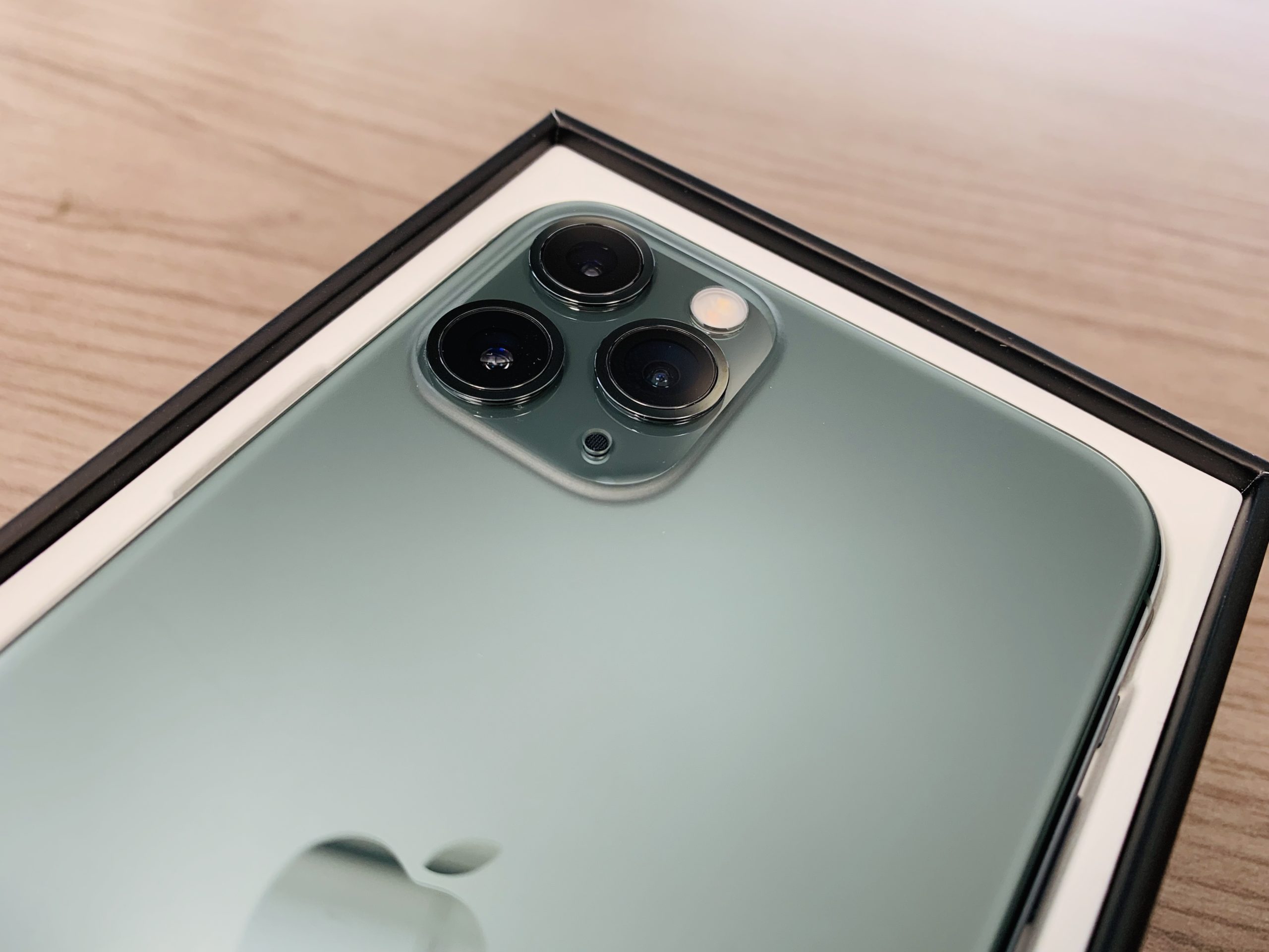 アメリカ版iPhoneは日本版と違う？米国モデルを購入し日本で使う際の