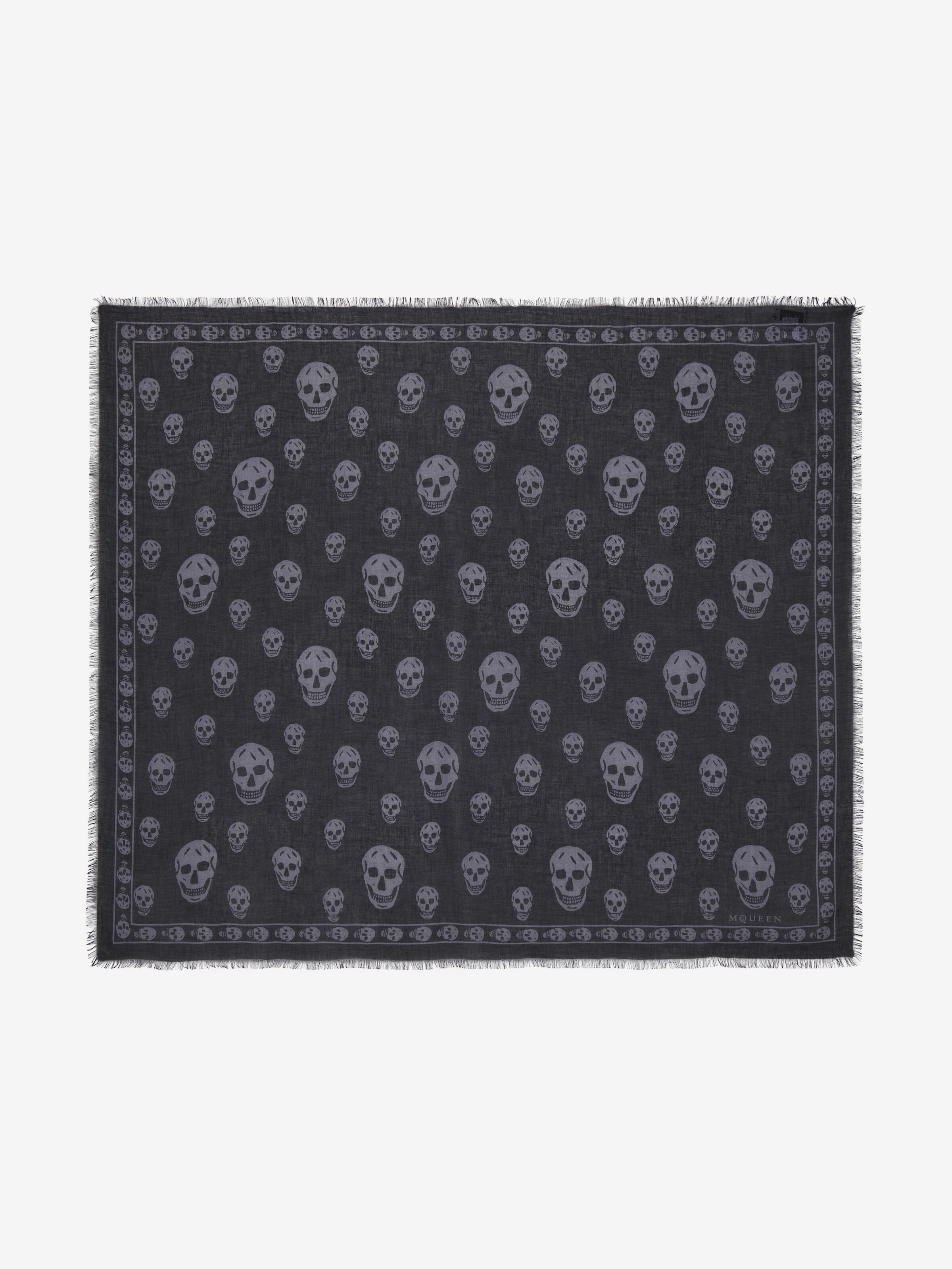 Men's Classic Skull Foulard in Black/Dark Grey | McQueen US