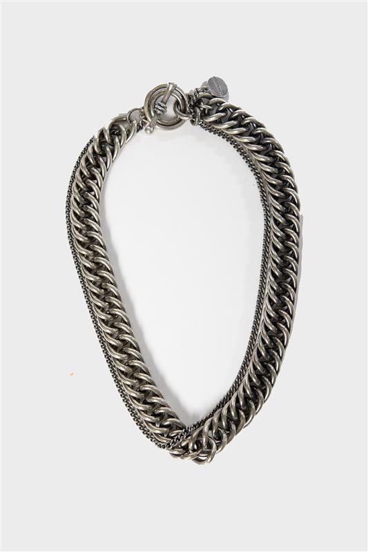 ネックレス – Ann Demeulemeester