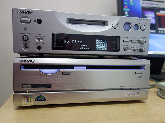 MDS-PC1 (Sony) 1997年 54,000円 | 古いハードに囲まれて since2011