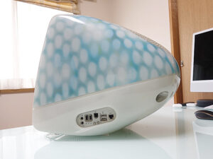 iMac ブルーダルメシアン 2001年 | 古いハードに囲まれて since2011