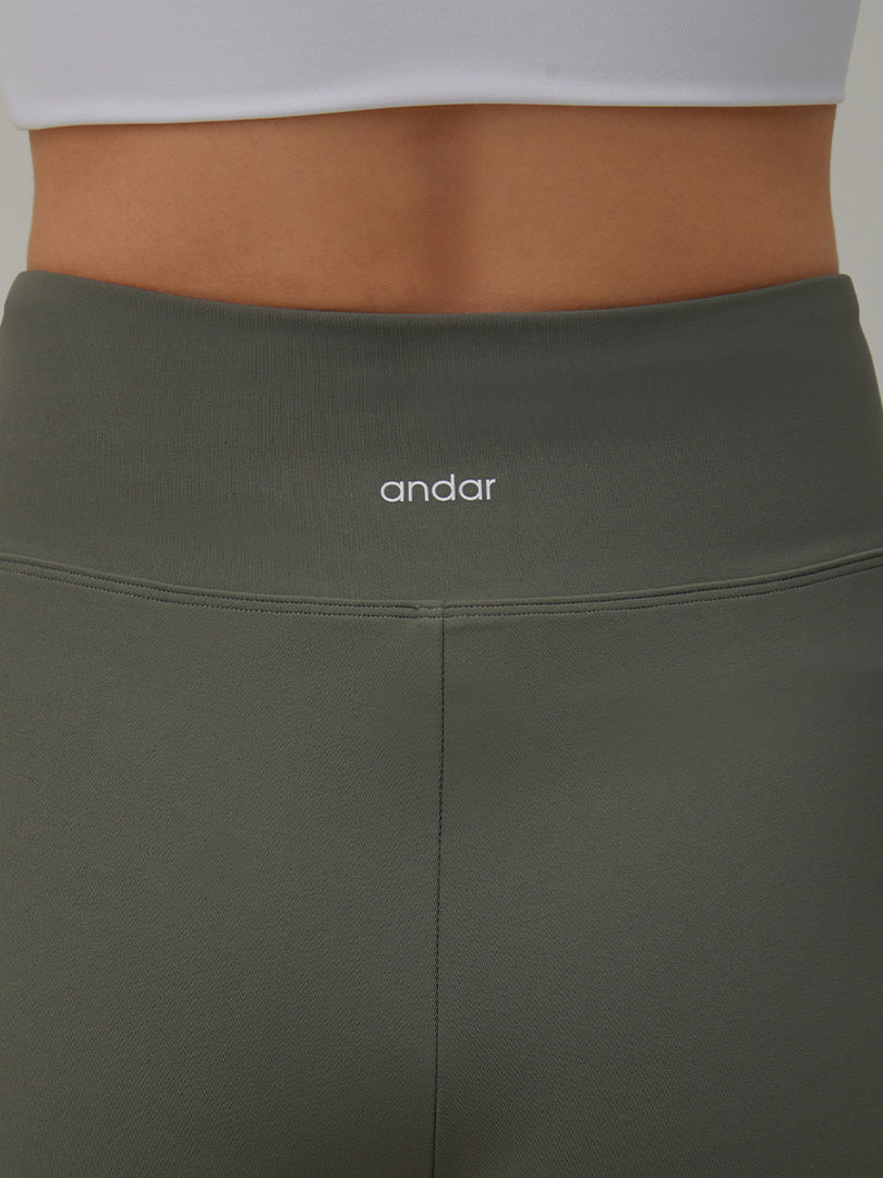 Airywin セミワイドレギンス | andar JAPAN