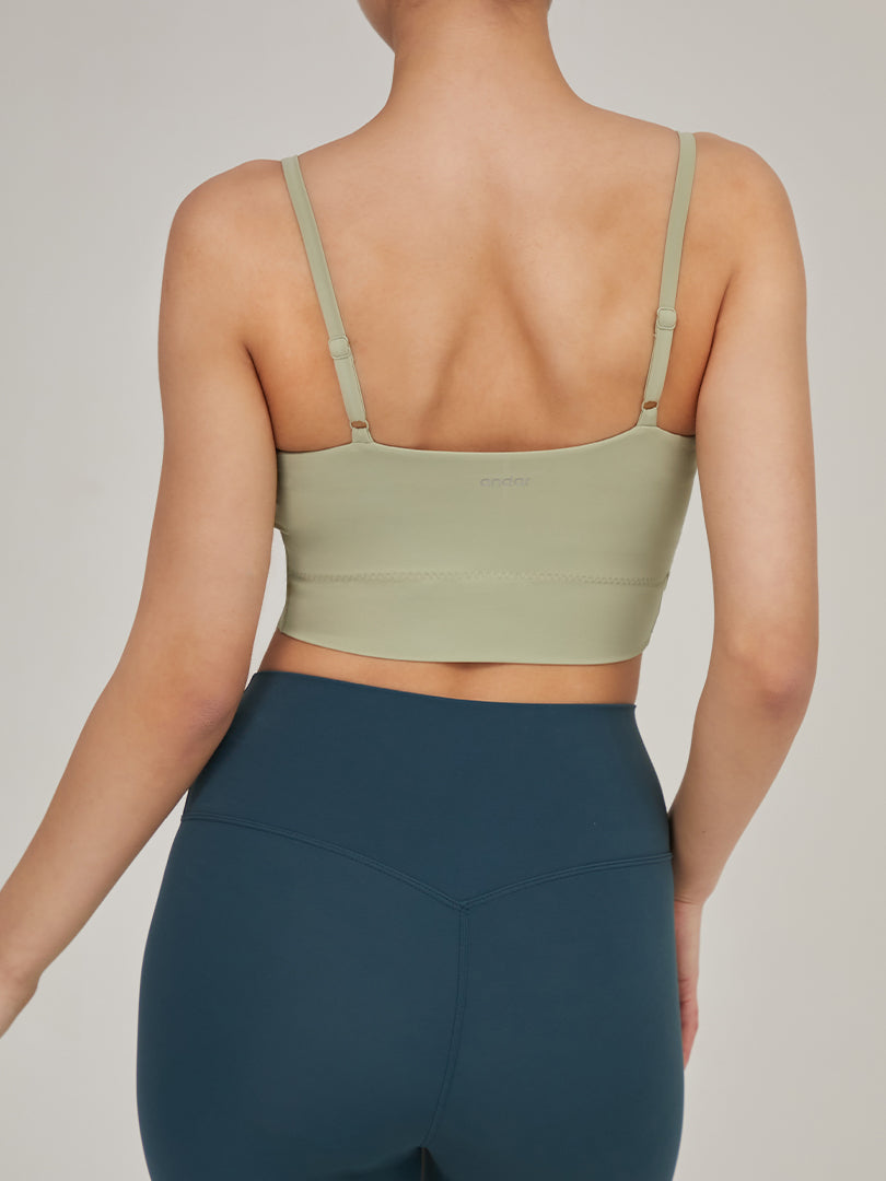 Airyfre ソフト クロップド スポーツブラ | andar JAPAN