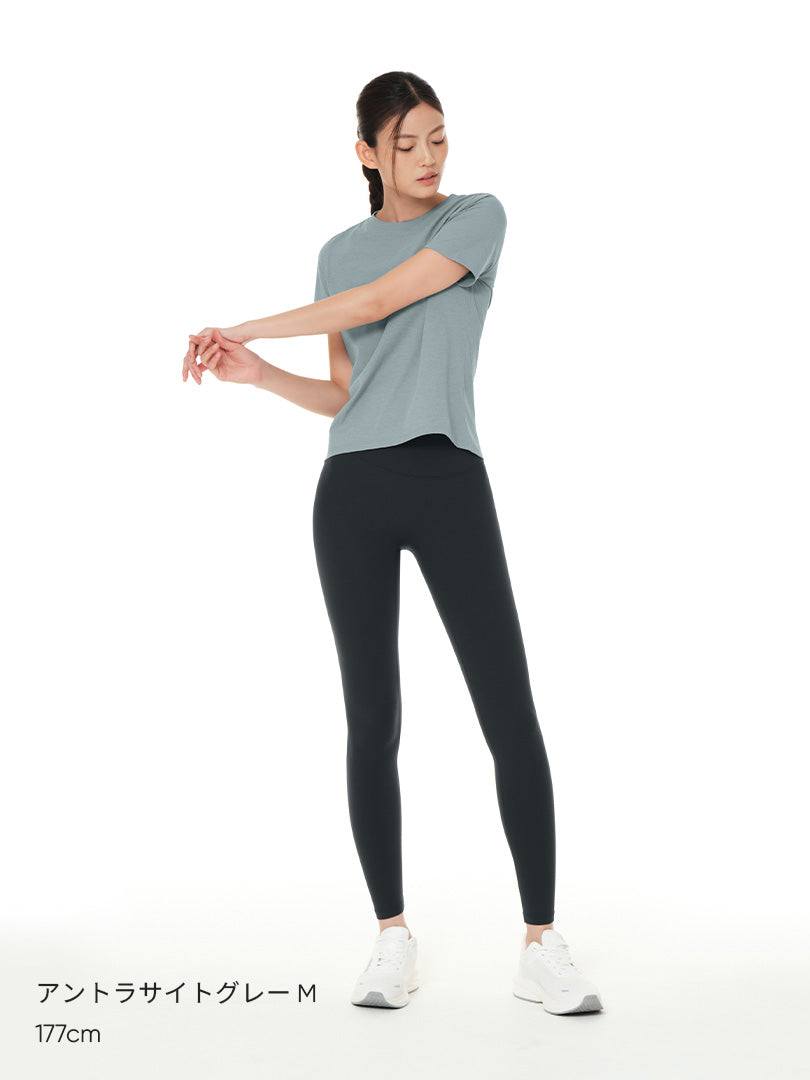 Airywin シグネチャー レギンス (アントラサイトグレー) | andar JAPAN