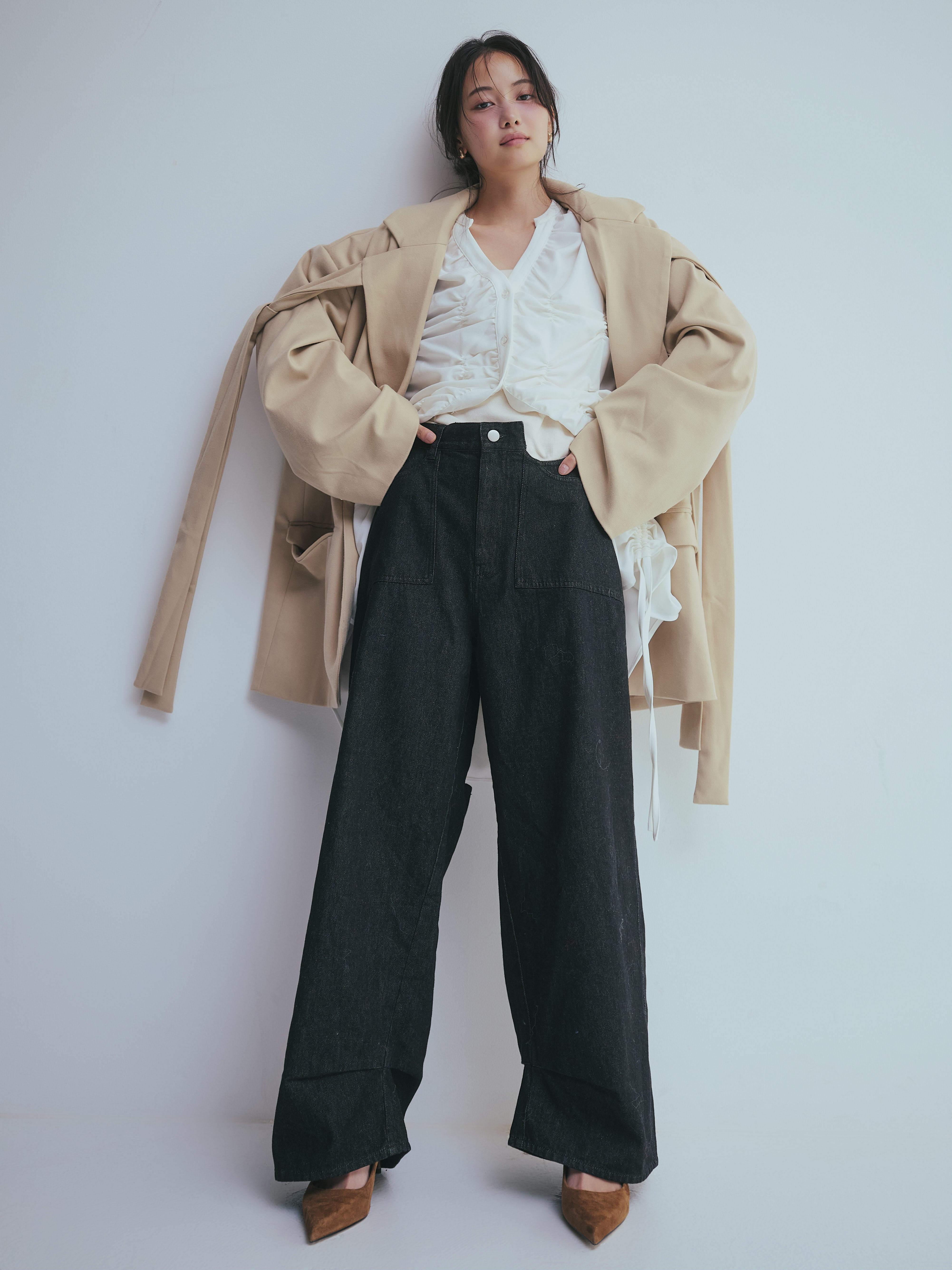 back slit curve denim pants – andequal