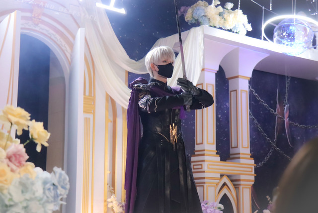 イケメンコスプレイヤーの神ファンサで現実に戻れなくなる乙女が続出