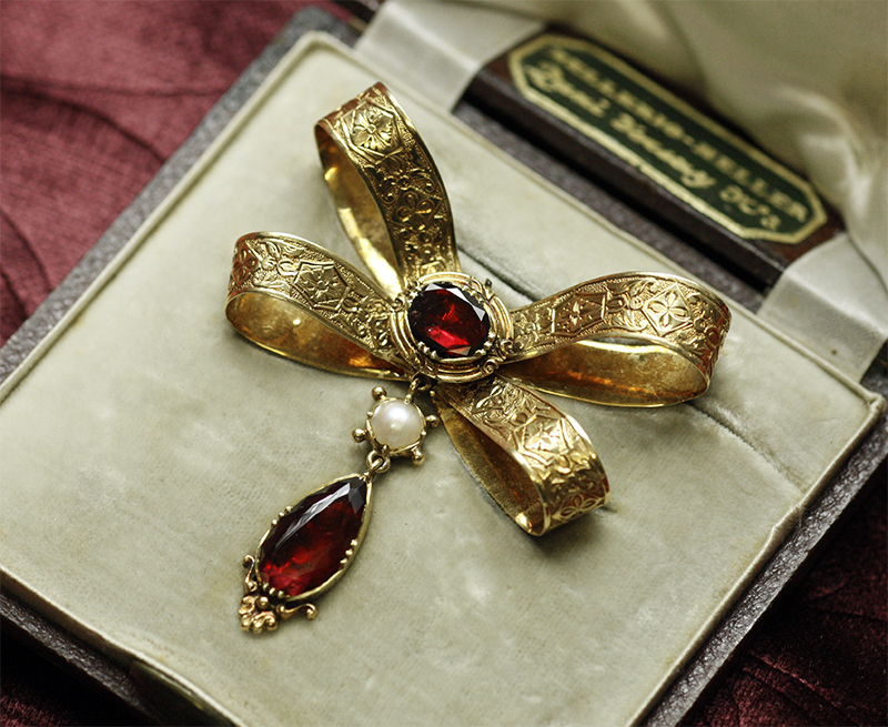 Antique Gallery Soleil アンティークジュエリー / Mellerio dits