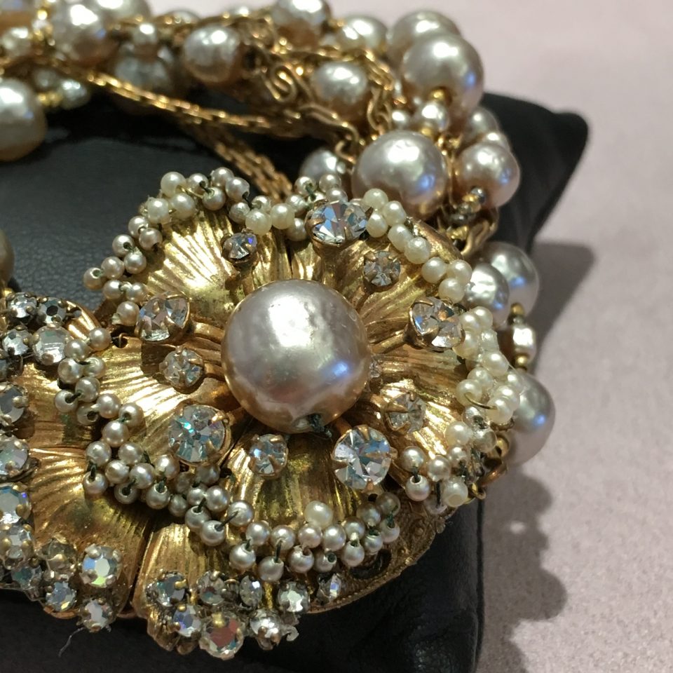 ミリアム・ハスケル「パール・ゴールド 花型ブレスレット