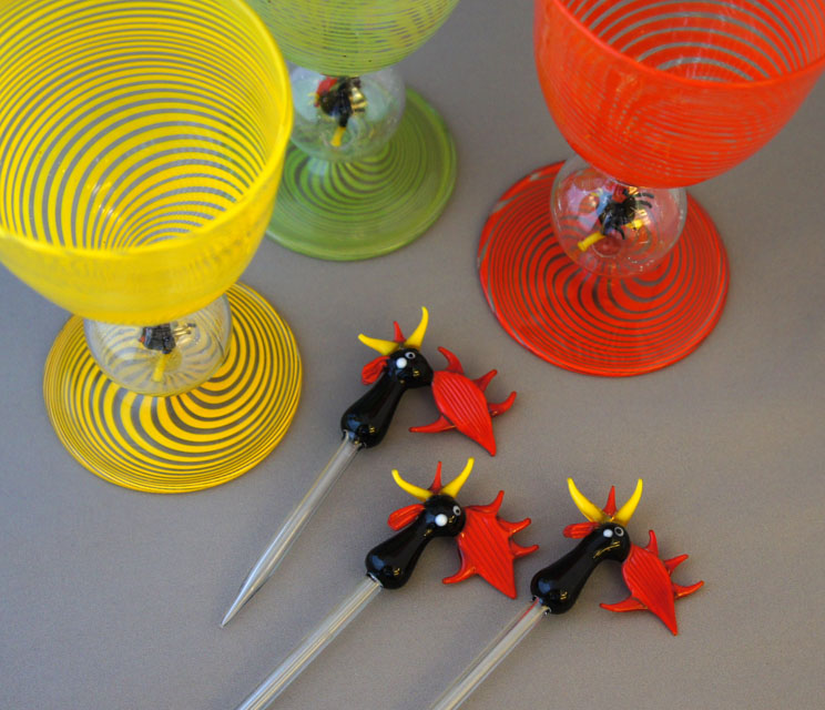 ビミニ「にわとりワイングラス マドラー付き」《アンティックかとう》