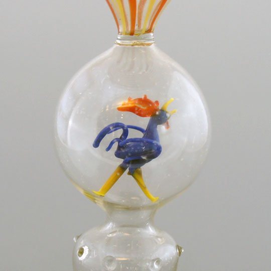 ビミニ「青いにわとりフィギュア入りグラス」《アンティックかとう》