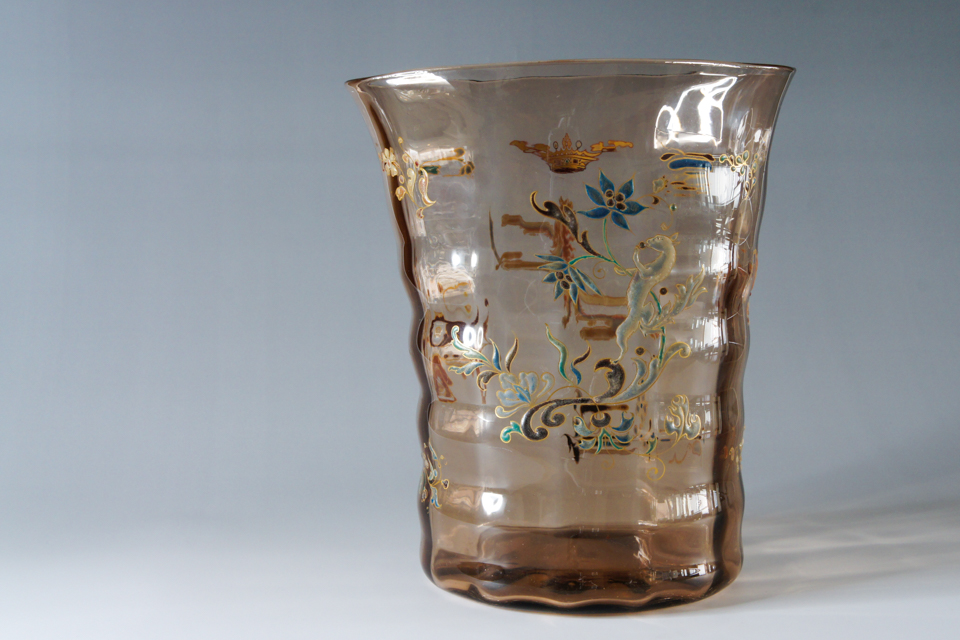 エミール・ガレ「獅子紋章花瓶」《アンティックかとう》