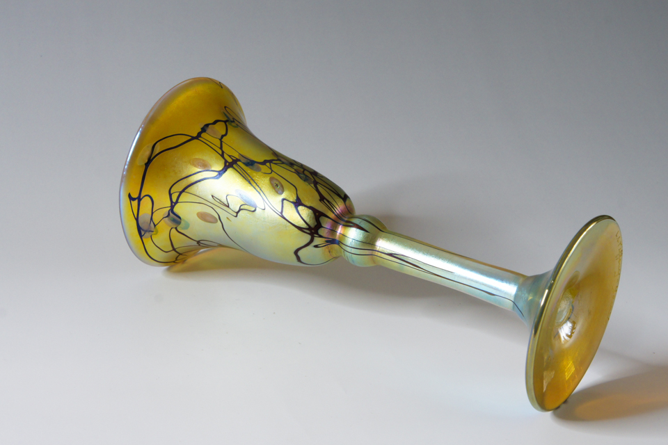 ルイス・カムフォート・ティファニー「幾何学文聖杯」《アンティック