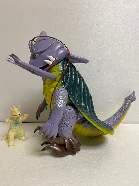 大型☆開封品☆袋・タグ付☆イワタニ☆限定☆ゴキブリ怪獣 ゴキドン