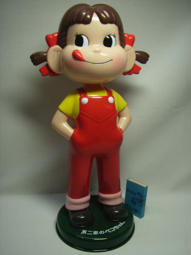 カウンター用☆不二家☆ペコちゃん☆首ふり人形 32．0cm ブリキ台