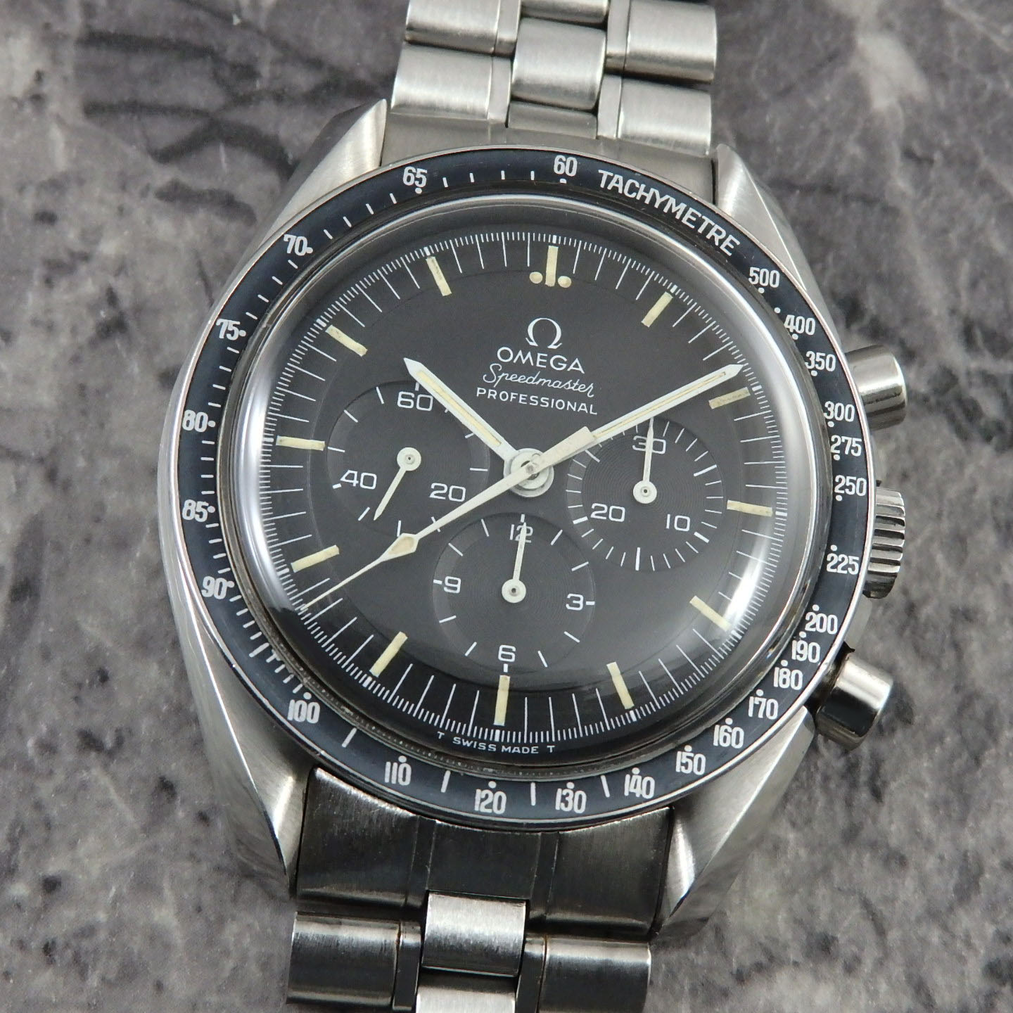 オメガ スピードマスター プロフェッショナル 手巻 OMEGA Speedmaster