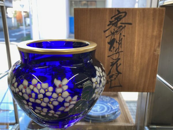 雨宮喜能登の窯彩硝子作品を、慈光店舗にて販売しております。 | 骨董