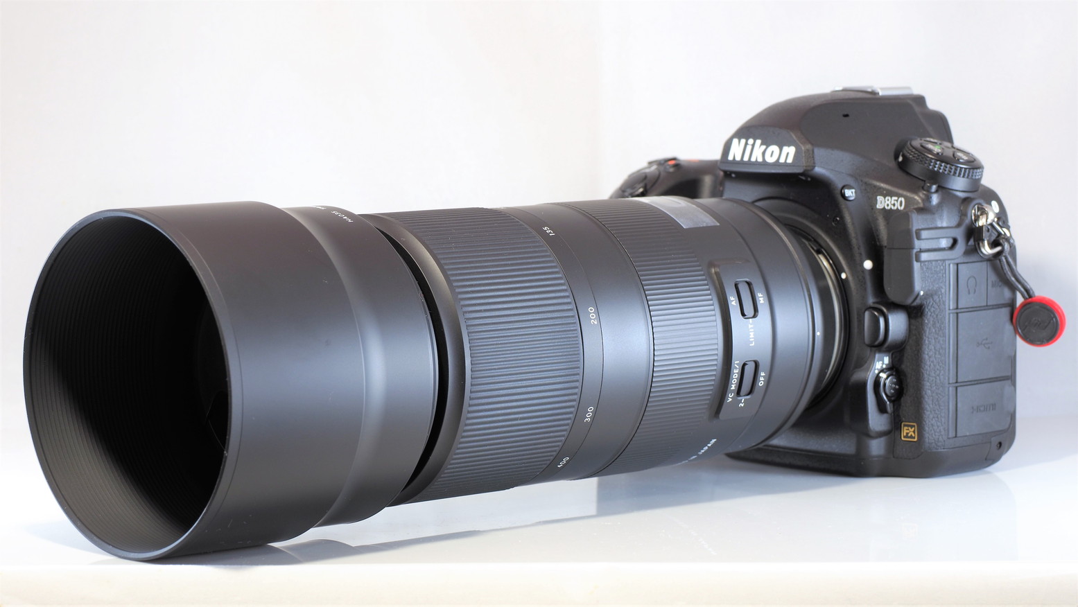 タムロン 100-400mm F/4.5-6.3 Di VC USD レビュー 外観編 - とるなら