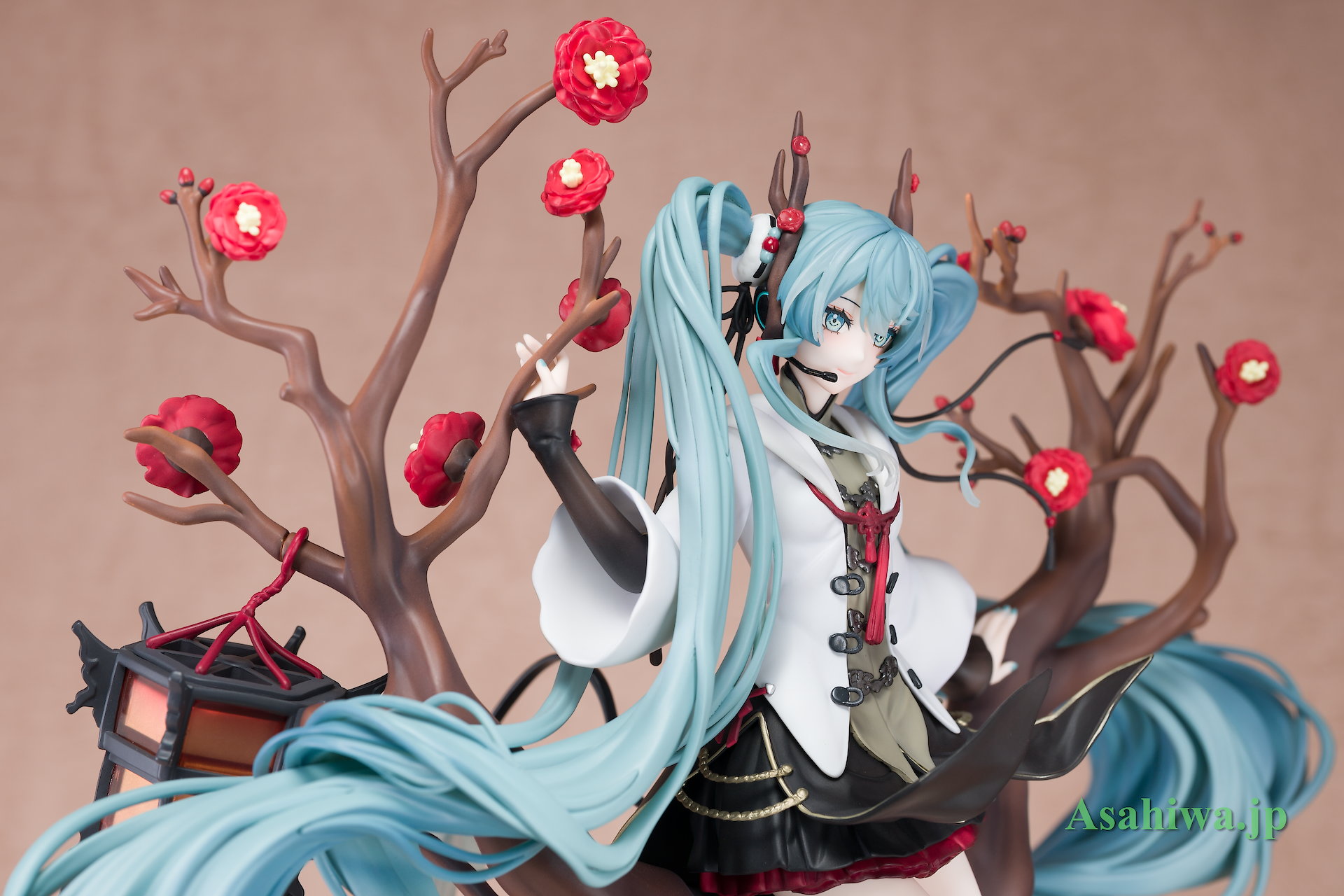 フリュー F：NEX × POPPRO 初音ミク 2022春節Ver. よつばとフィギュア