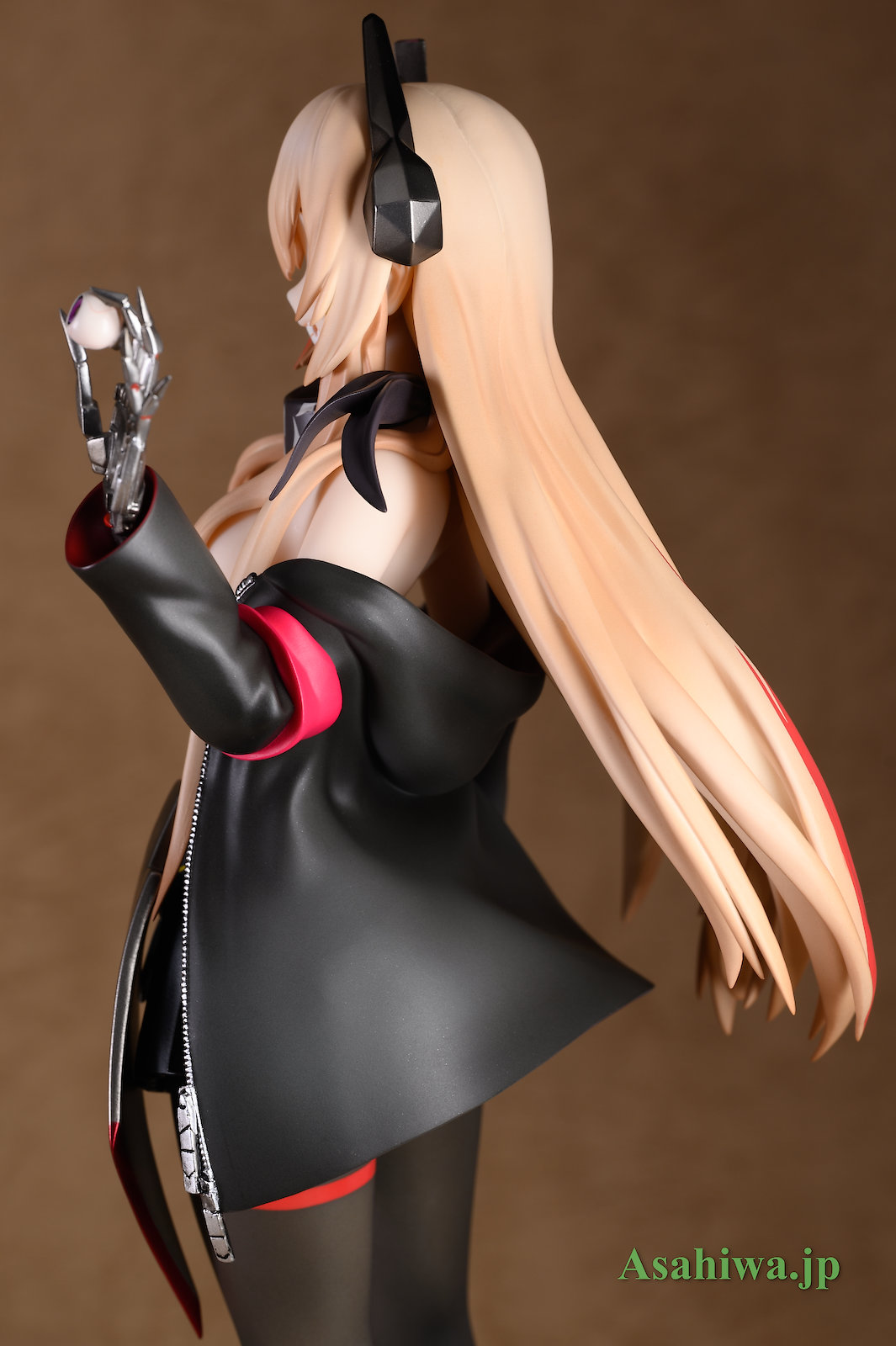 あみあみ×AMAKUNI M4 SOPMOD II (オリジナル版) ドールズフロント