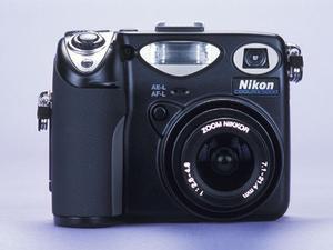 ASCII.jp：COOLPIX 5700 (1/2)