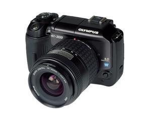 ASCII.jp：OLYMPUS E-300 (1/2)