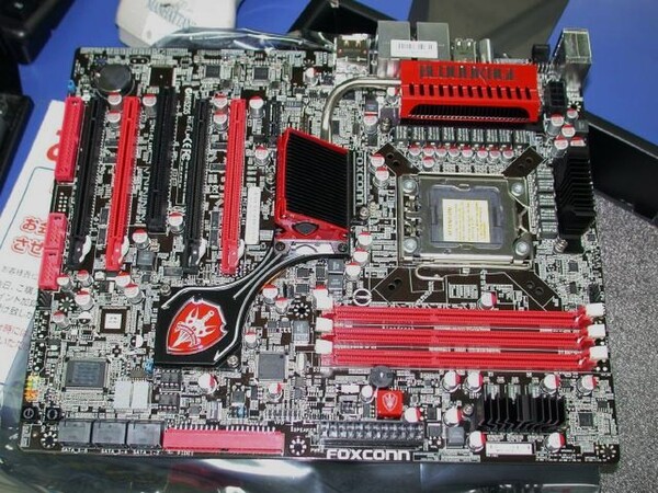 ASCII.jp：Foxconn製「X58」マザーに廉価モデルが2製品が加わる