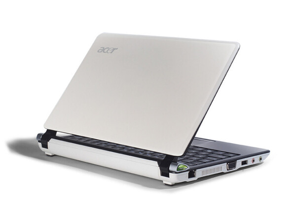 ASCII.jp：Acer夏の新ノートは、1kgになったAspire oneに注目 (1/2)