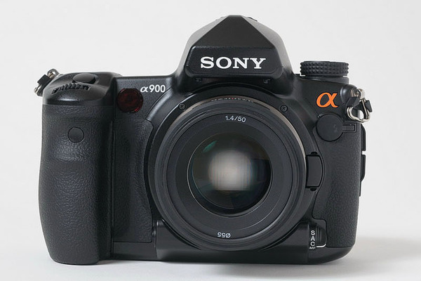 ASCII.jp：レンズの味すら表現、驚くべきα900の表現力 (1/4)